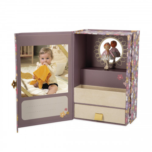 Valentine Music box
