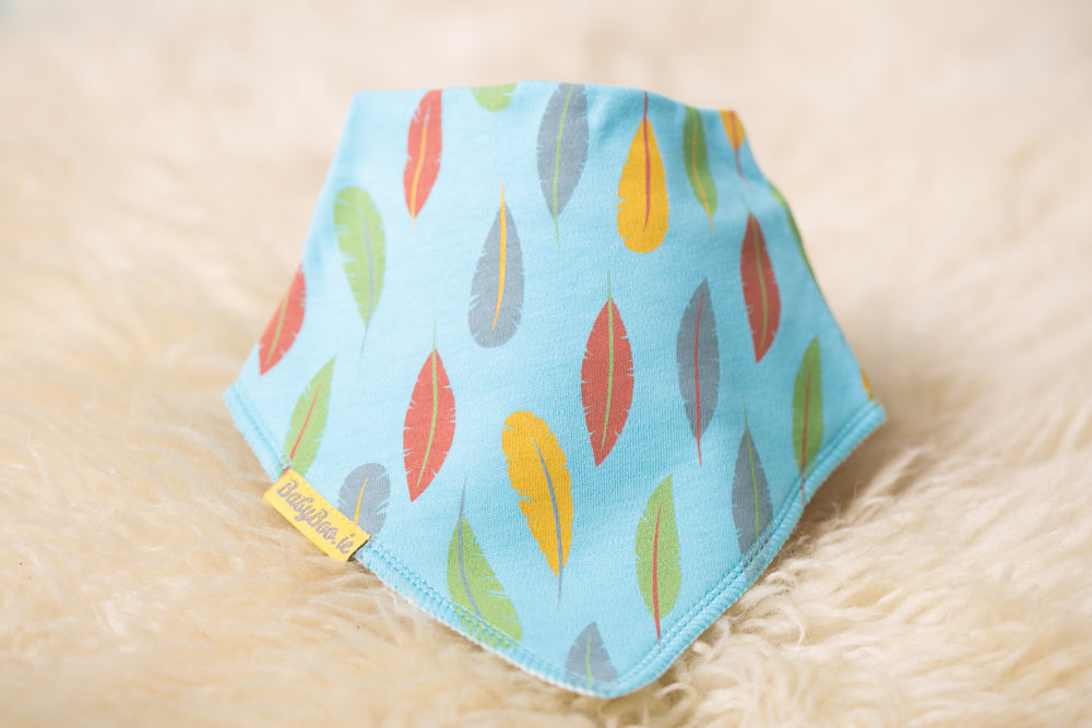 Babyboo Turquoise Feathers Bib